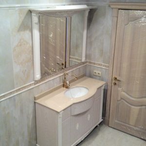 Місткий гарнітур L-форми з пеналом