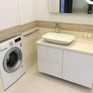 Компактна тумба-куб під пральну машину з раковиною-крилом